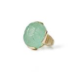 34ct carved emerald, 18k gold ring, by Alexander Tillander ca 1970.